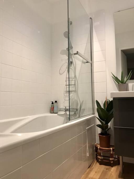 Apartament Le Madeline Nantes Zewnętrze zdjęcie